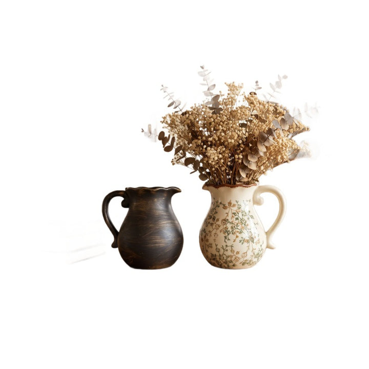 Elegant ceramic jug with floral patterns Bowlift