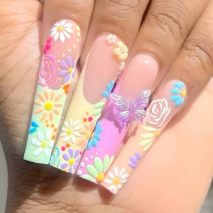 Artificial nails with floral patterns and 3D decorations Bowlift
