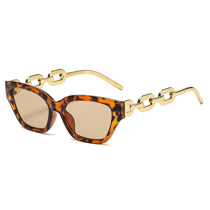 Women’s sunglasses with unique chain design Bowlift