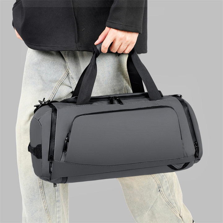 Sporty-Functional Travel Bag Bowlift