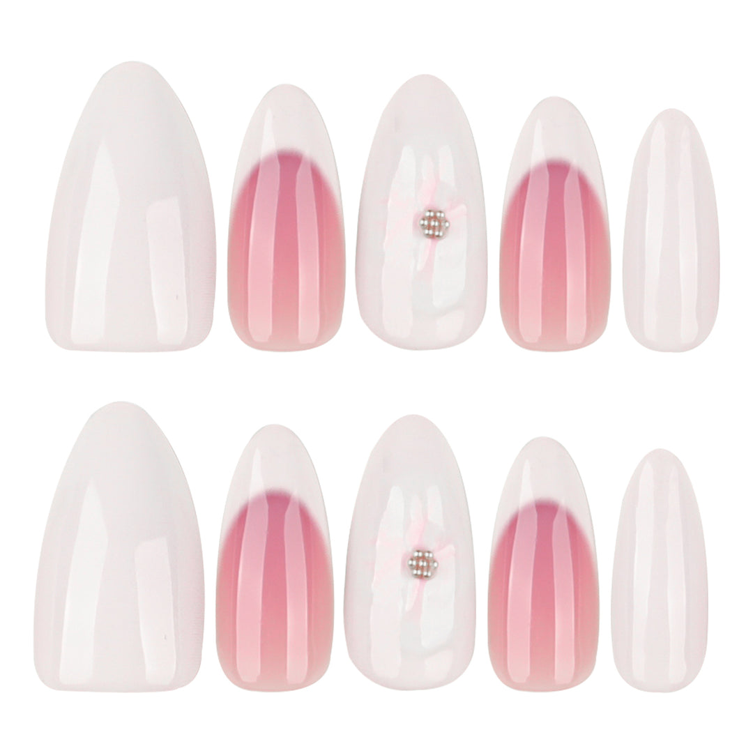 Artificial nails with flower accents and French tip Bowlift
