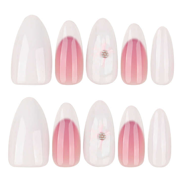 Artificial nails with flower accents and French tip Bowlift