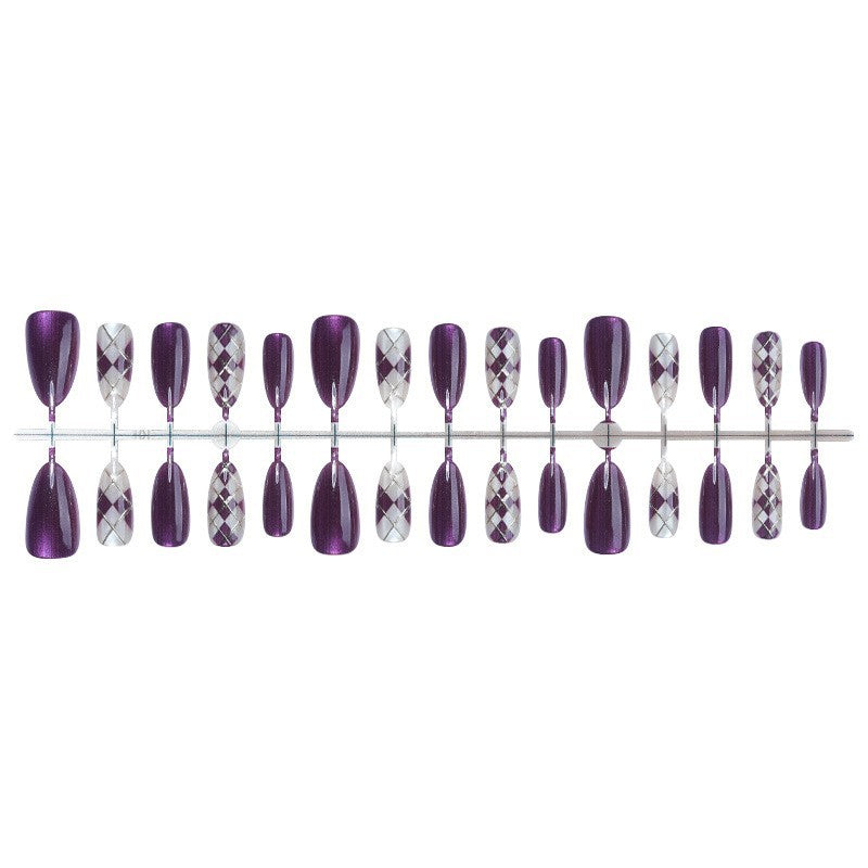 Elegant Chic Press-On Nail Set Bowlift