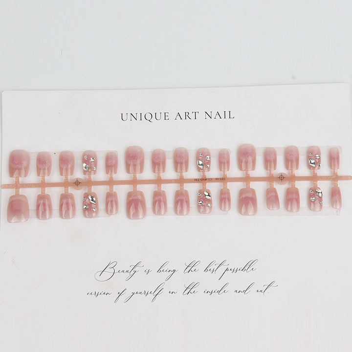 Glamorous Decorative Press-On Nail Set Bowlift