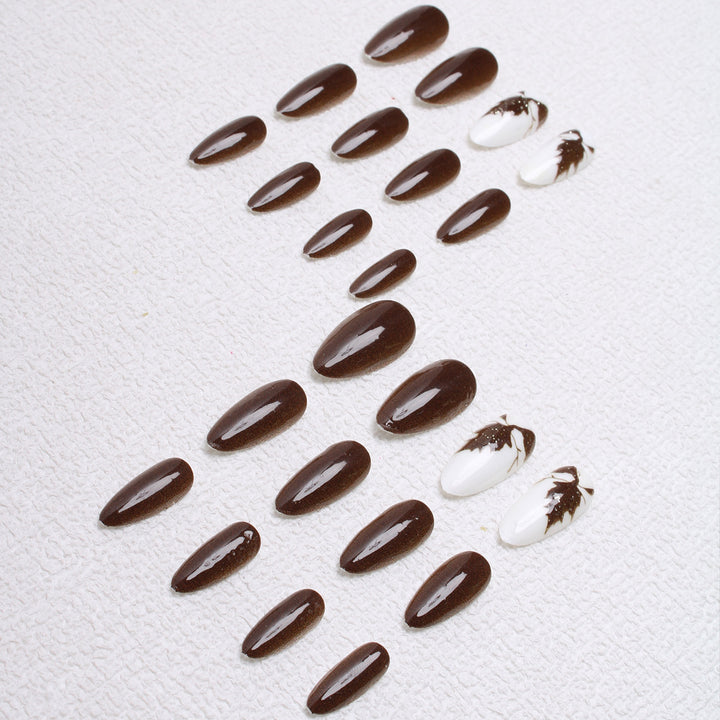 Artistic Leaf-Designed Press-On Nails Bowlift
