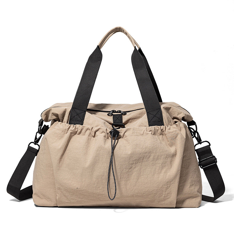 Sporty everyday and travel bag with practical drawstring closure Bowlift