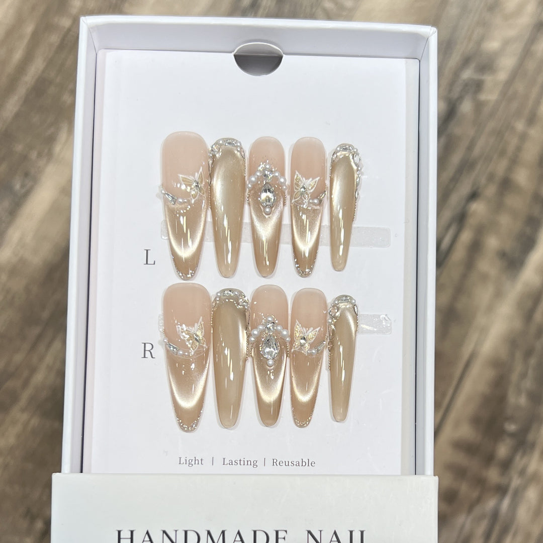 Artisan Press-On Nail Set Bowlift