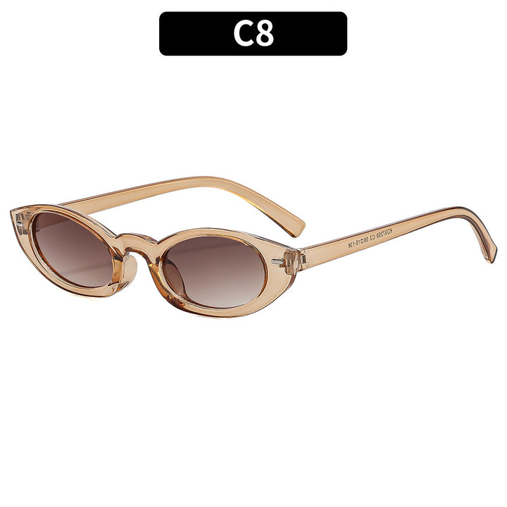 Vintage Cat-Eye Sunglasses Modern Appeal