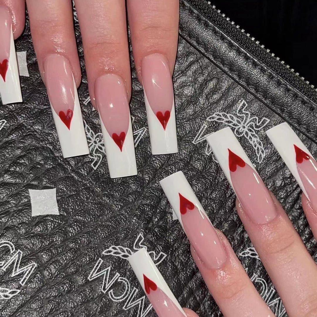 Romantic Heart-Design Acrylic Press-On Nails Bowlift