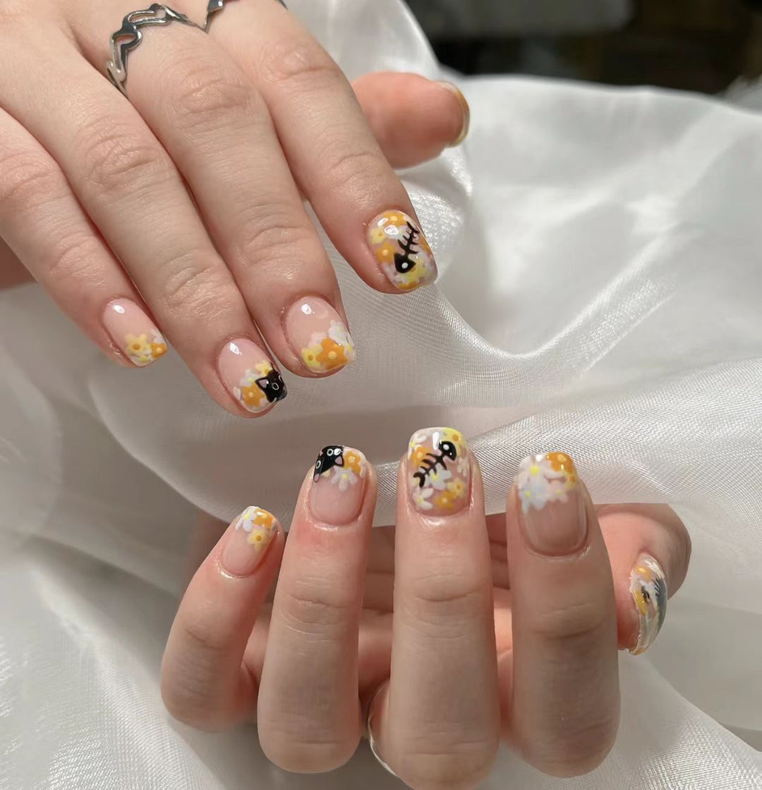 Artistic Floral Press-On Nail Set Bowlift 1787394981