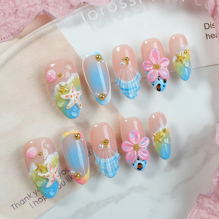 Creative Nail Art Set with Maritime Design Bowlift