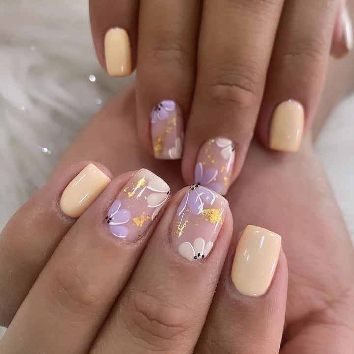 Floral Nail Art Design Bowlift