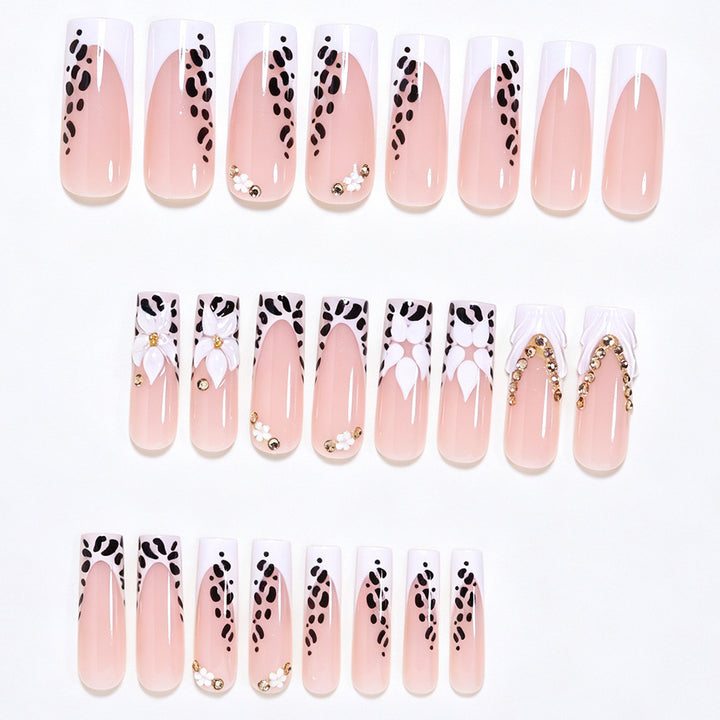 Artistic Nail Art Tips Bowlift