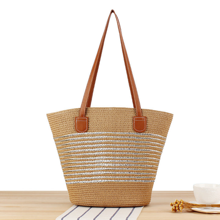 Straw bag in modern stripe look Bowlift