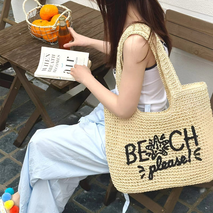 Beach bag with Embroidered Lettering Bowlift