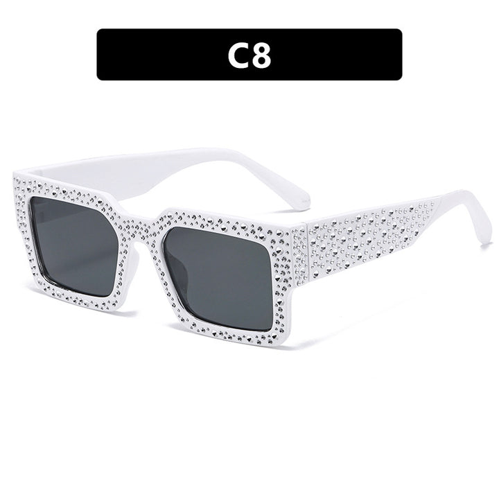 Women's extravagant sunglasses with sparkling accent Bowlift