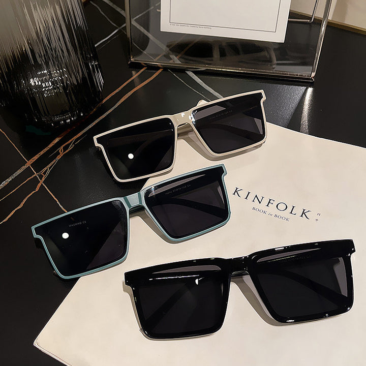 Ladies square sunglasses in elegant, modern design Bowlift