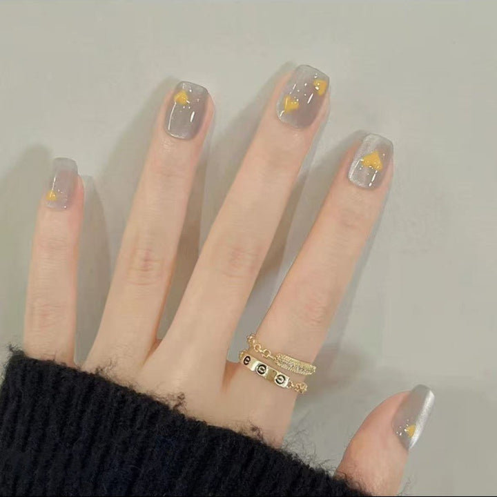 Stylish Artificial Nails Bowlift