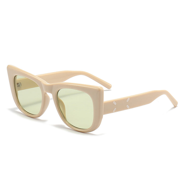 Women modern oversized sunglasses in unique design Bowlift