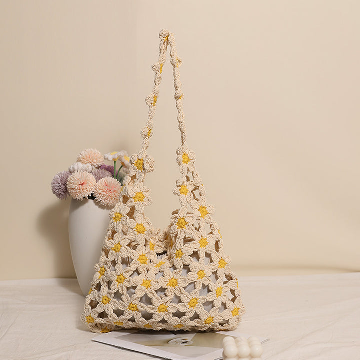 Crocheted flower bag Bowlift