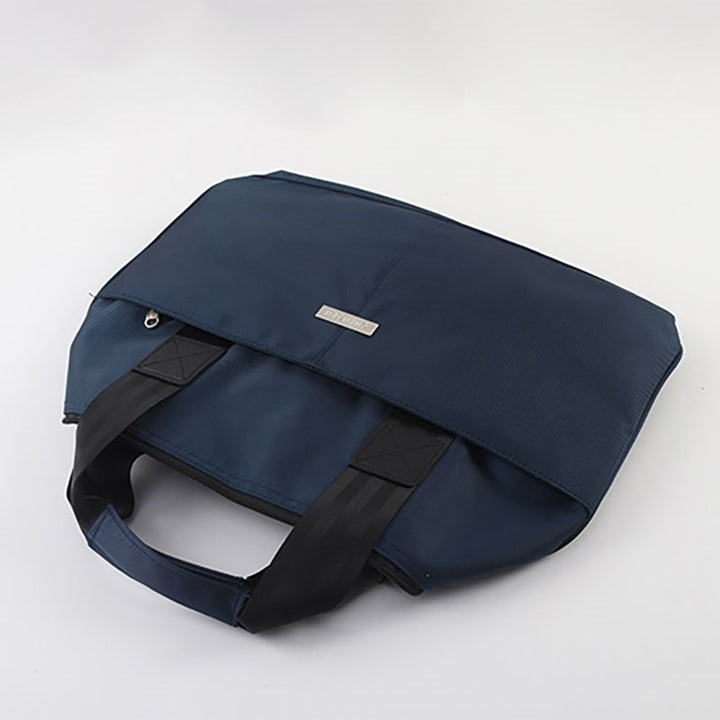 Practical Travel Bag Bowlift