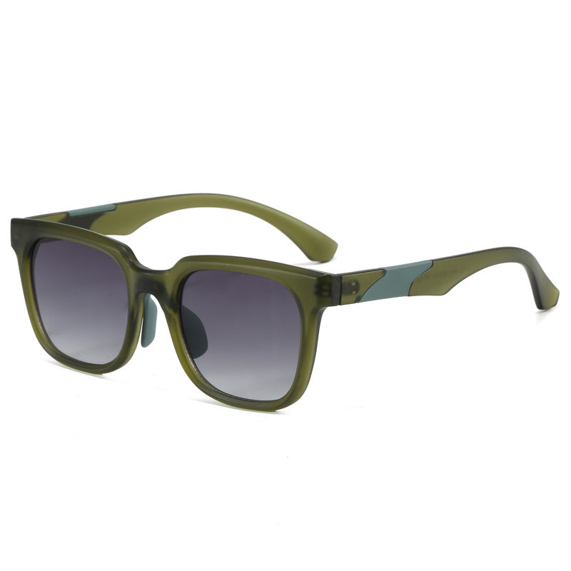 Women's Sporty Sunglasses in Modern Design Bowlift