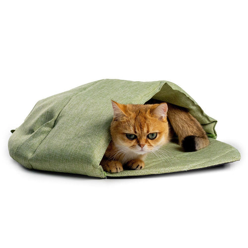 Cozy cat cave Bowlift