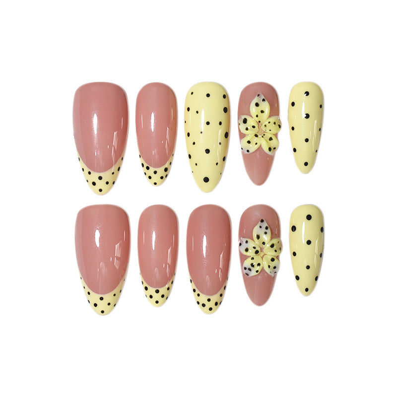 Artistic Floral Nail Art Press-On Extensions Bowlift