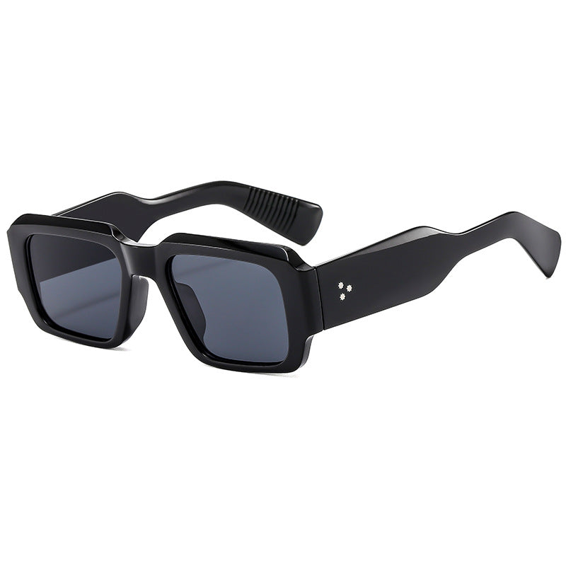 Ladies' Fashion Sunglasses in Urban Style Bowlift