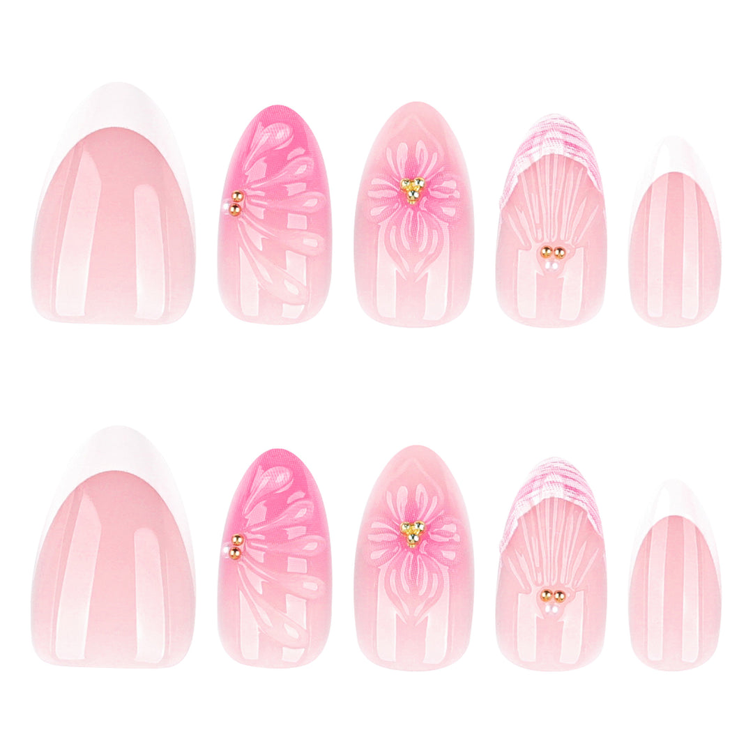 Outstanding nail art with luxurious flower and shell designs Bowlift