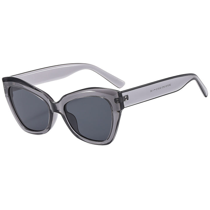 Ladies Cat-Eye Sunglasses with Exclusive Tortoiseshell Design Bowlift
