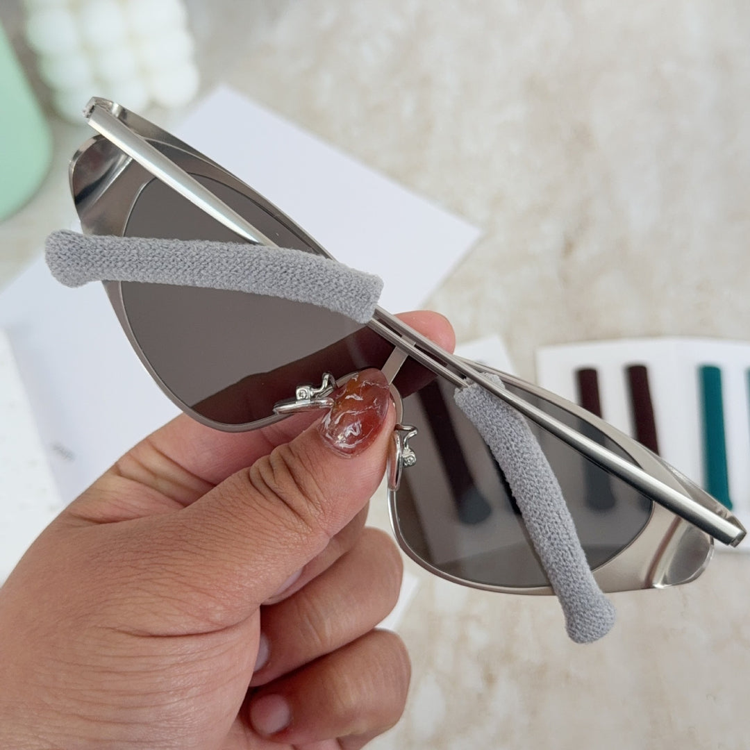 Soft Foam Eyewear Grip Holders Bowlift