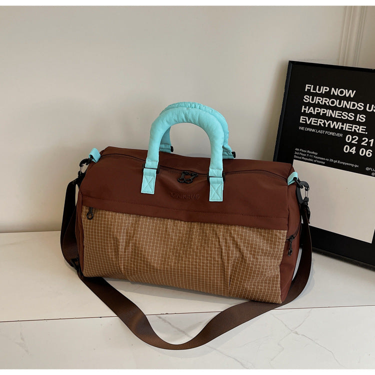 Sporty Travel Bag With Versatile Shopping Options Bowlift