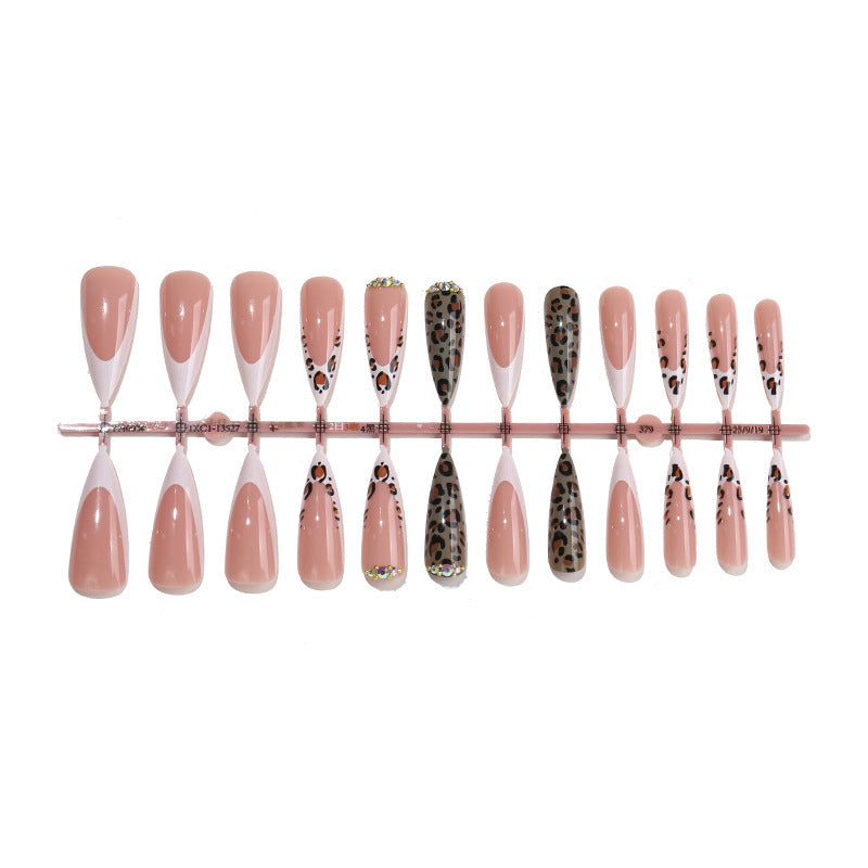 Artificial nail set with elegant tip design Bowlift