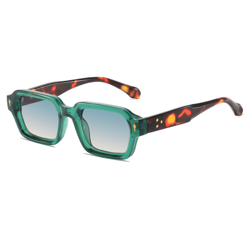 Fashionable Oversized Square Sunglasses Bowlift