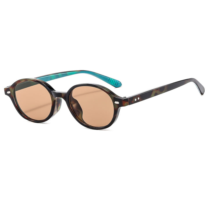 Ladies stylish and contemporary sunglasses in oval design Bowlift