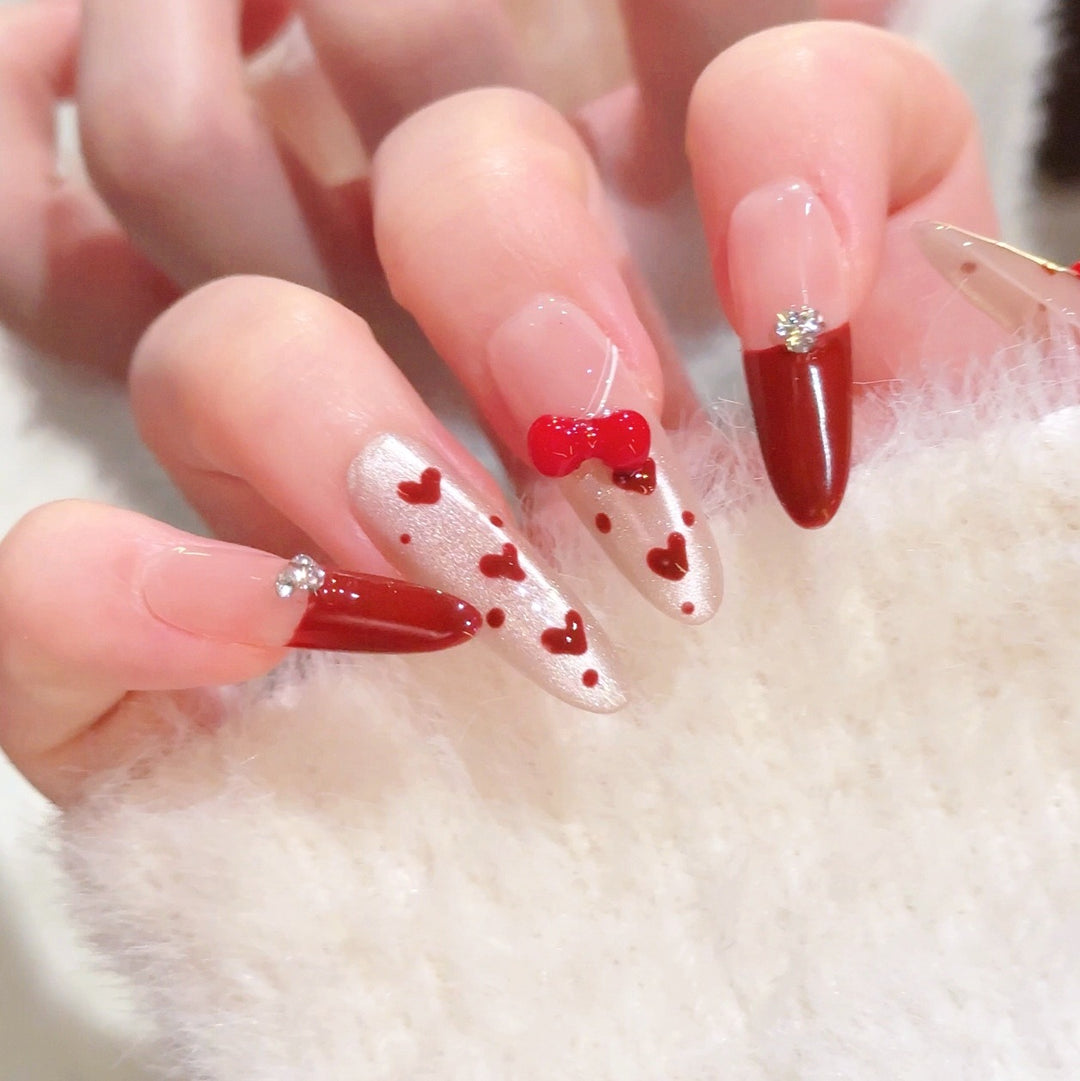 Artistic Press-On Nail Set Bowlift