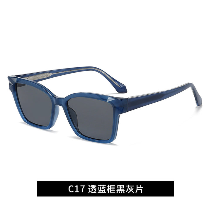 Ladies sunglasses in trendy, geometric design Bowlift