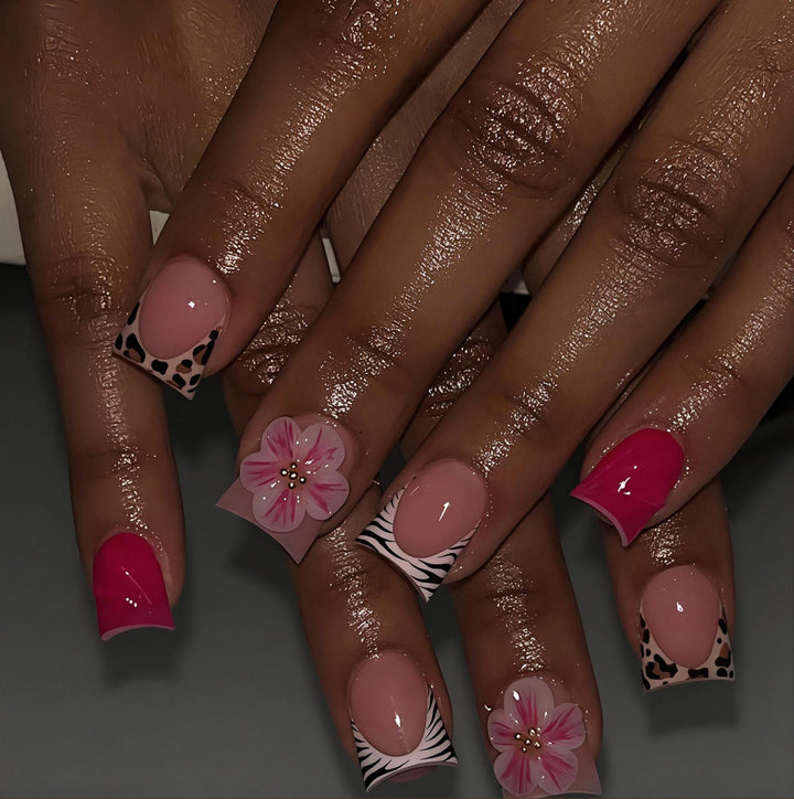 Decorative Floral Press-On Nail Art Set Bowlift