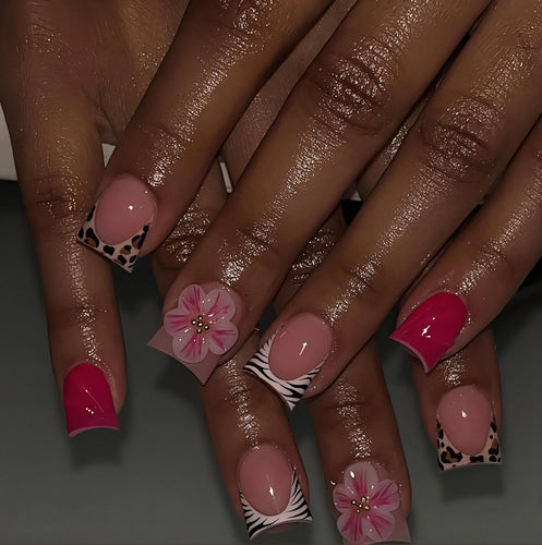 Decorative Floral Press-On Nail Art Set Bowlift