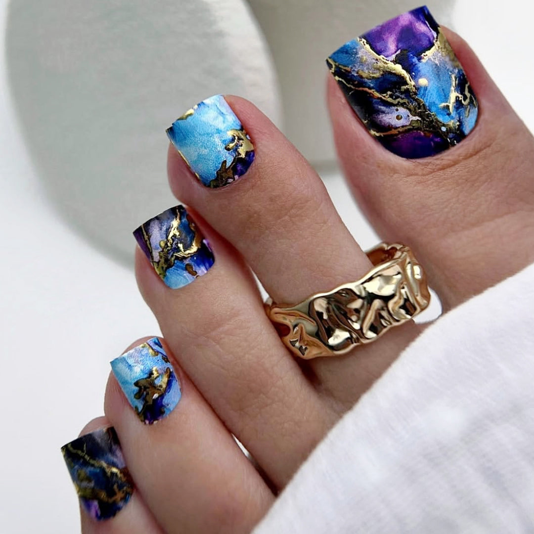 Artistic 3D Marble Effect Nail Art Bowlift