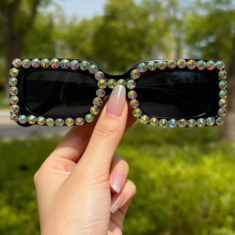 Decorative Rhinestone-Embellished Sunglasses Bowlift