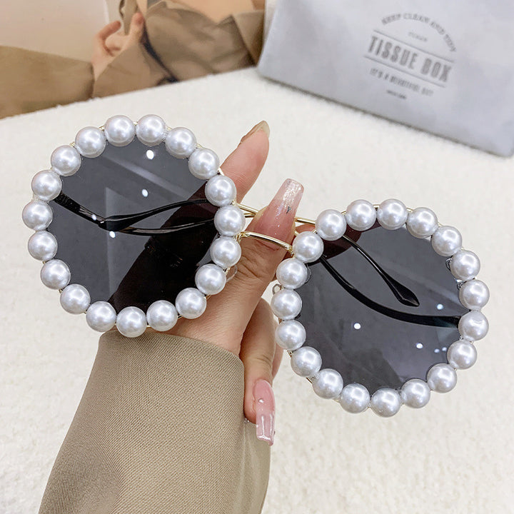 Women's designer sunglasses with pearl-embellished frame Bowlift