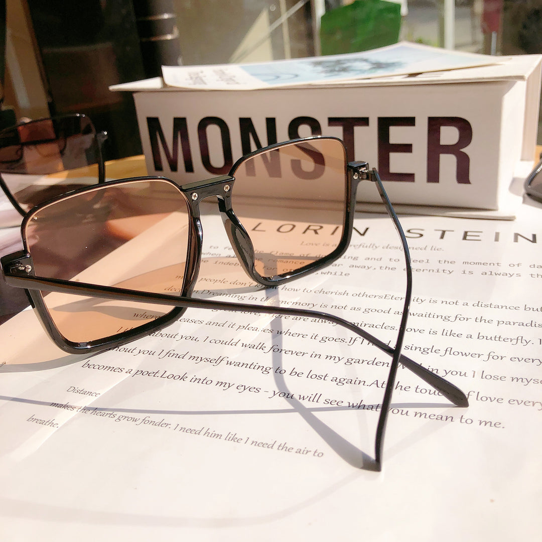 Oversized Geometric Frame Sunglasses Bowlift