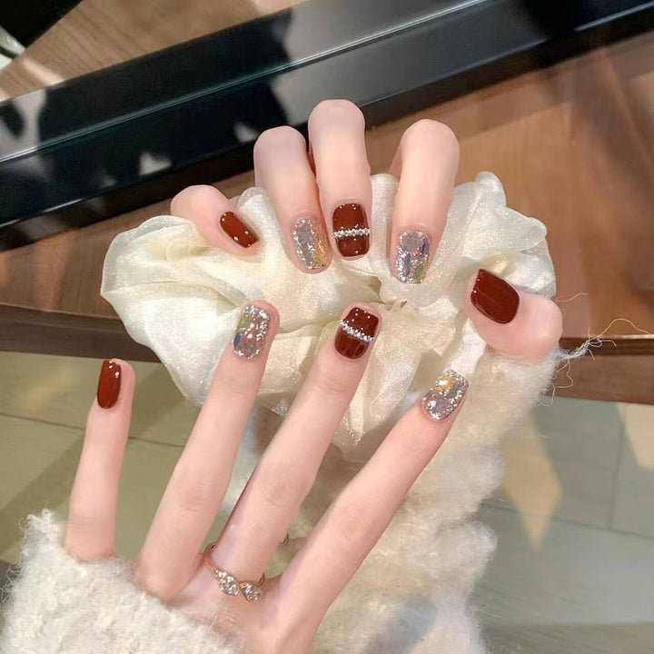 Artistic Glittery Nail Design Bowlift
