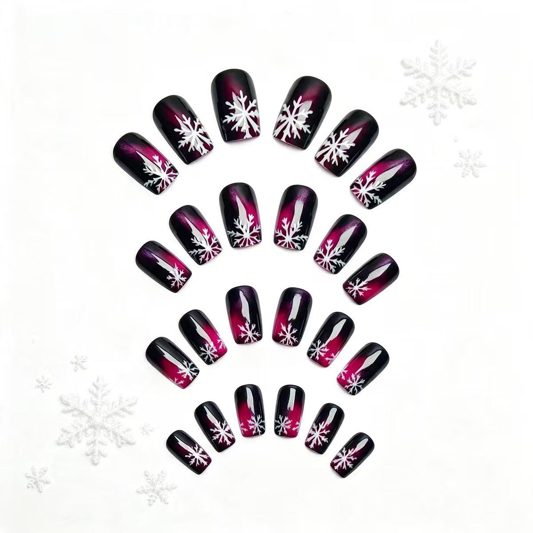Winter-Themed Detailed Nail Art Bowlift
