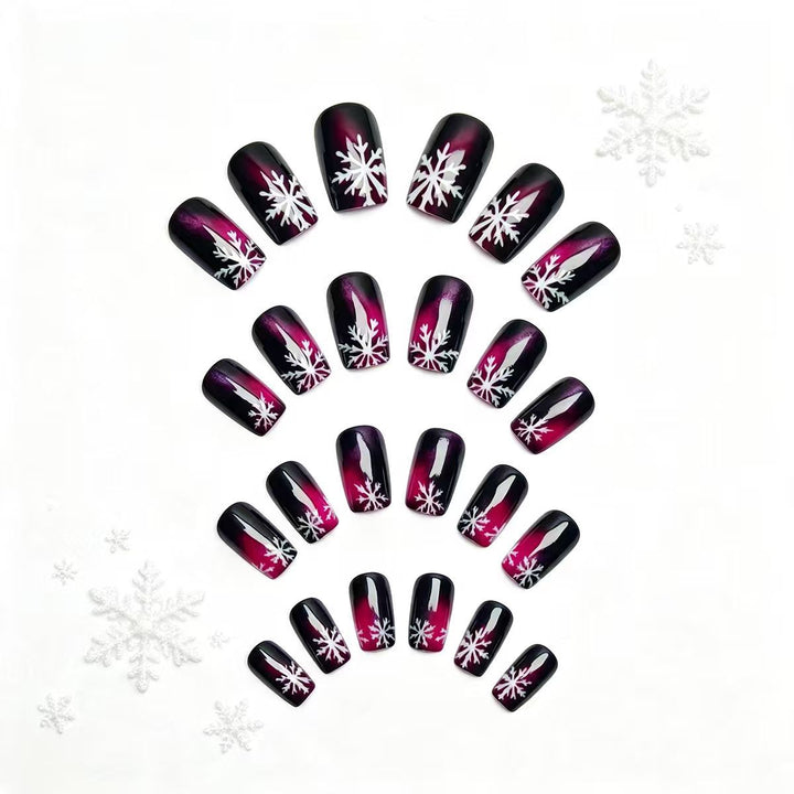 Winter-Themed Detailed Nail Art Bowlift