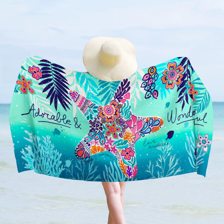 Luxury beach towel with dynamic wave design Bowlift