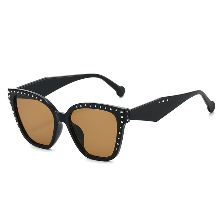 Oversized Fashion Cat-Eye Sunglasses with Rhinestone Details Bowlift