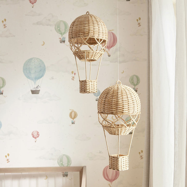 Handmade pendant lamp in hot air balloon design Bowlift